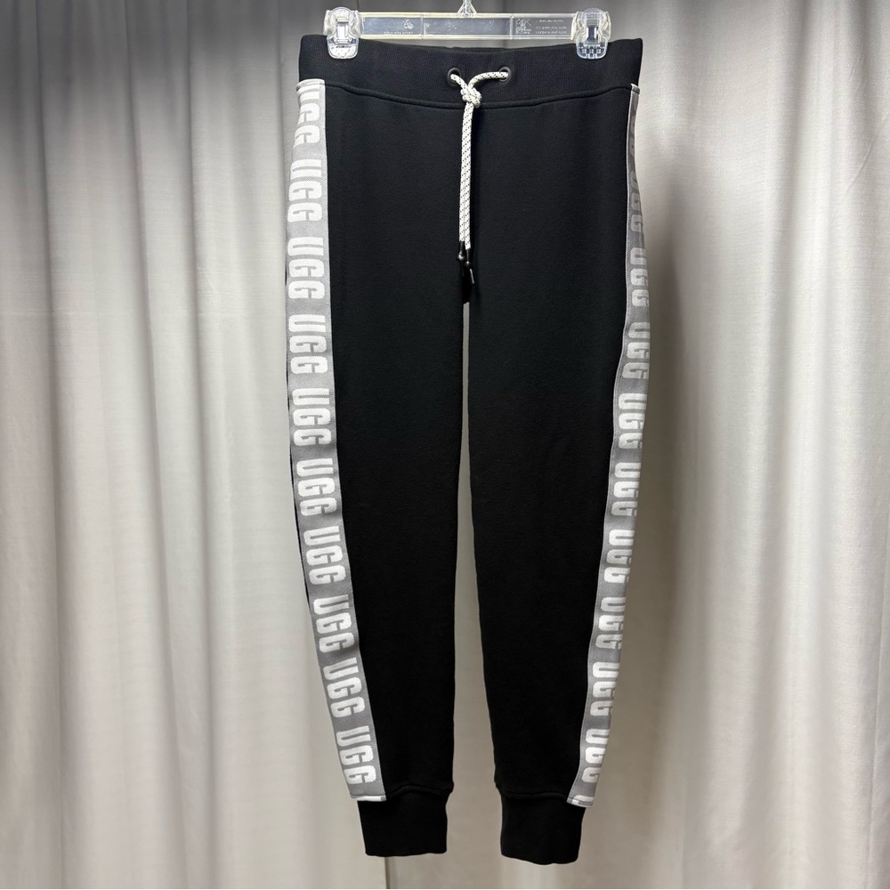 Womens UGG sweatpants. Size XS (fifs like a Small)